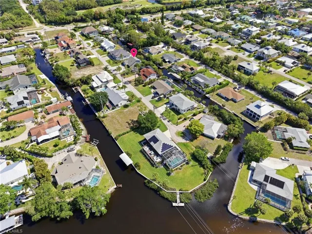 27099 Holly Ln, Bonita Springs, Florida 34135