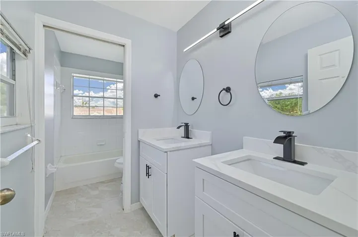17911 Bermuda Dunes Dr, Fort Myers, Florida 33967