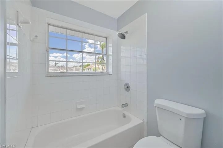 17911 Bermuda Dunes Dr, Fort Myers, Florida 33967