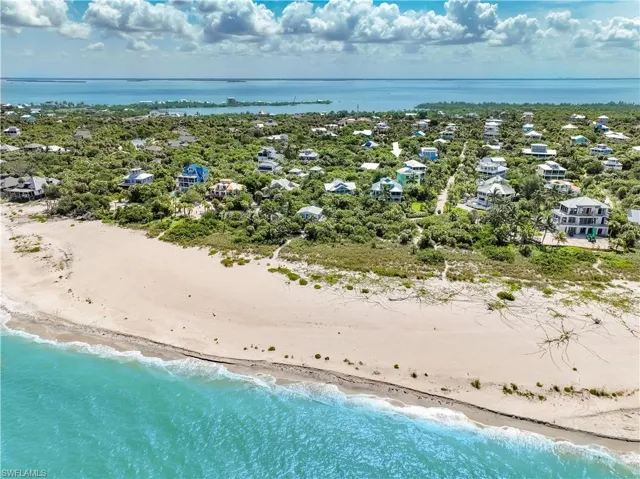 552 Coral Cir, Upper Captiva, Florida 33924