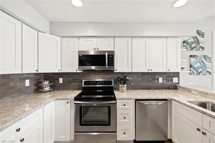 16269 Coco Hammock Way 101, Fort Myers, Florida 33908