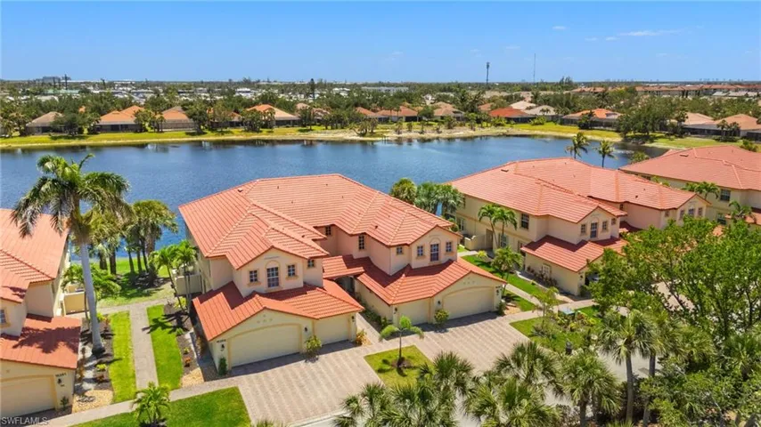 16269 Coco Hammock Way 101, Fort Myers, Florida 33908