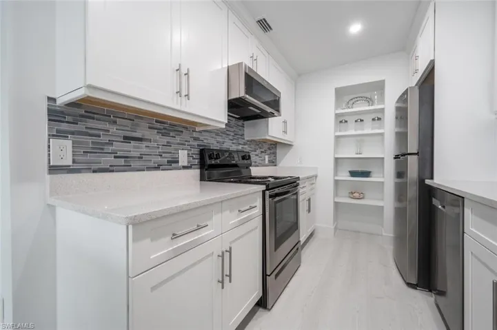 Convenient kitchen to work in.