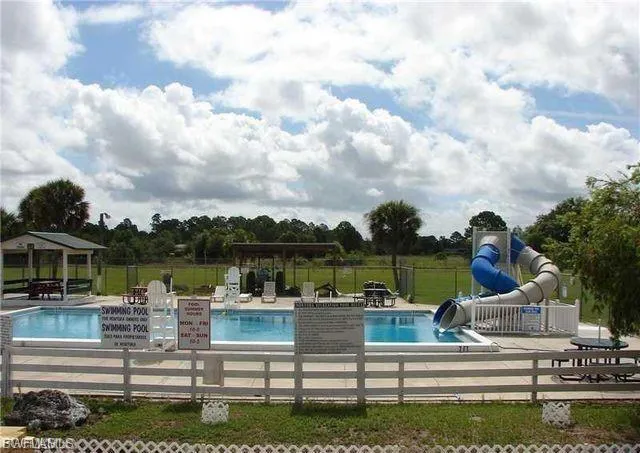 860 S Trebol St, Clewiston, Florida 33440
