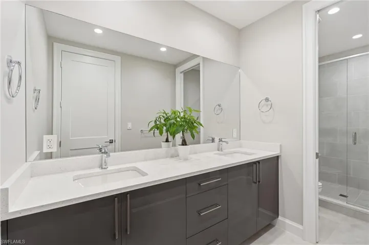 1115 Central Ave 554, Naples, Florida 34102