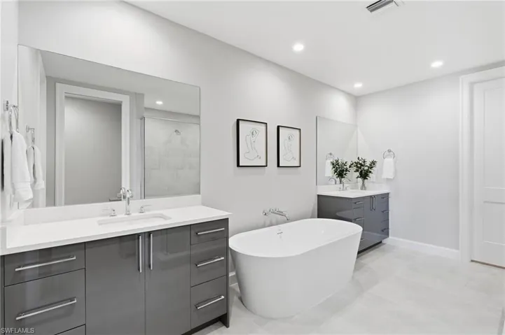 1115 Central Ave 554, Naples, Florida 34102