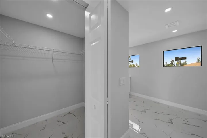 2926 NW 26th  TER, Cape Coral, FL 33993