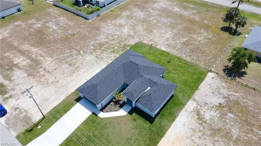 2926 NW 26th  TER, Cape Coral, FL 33993