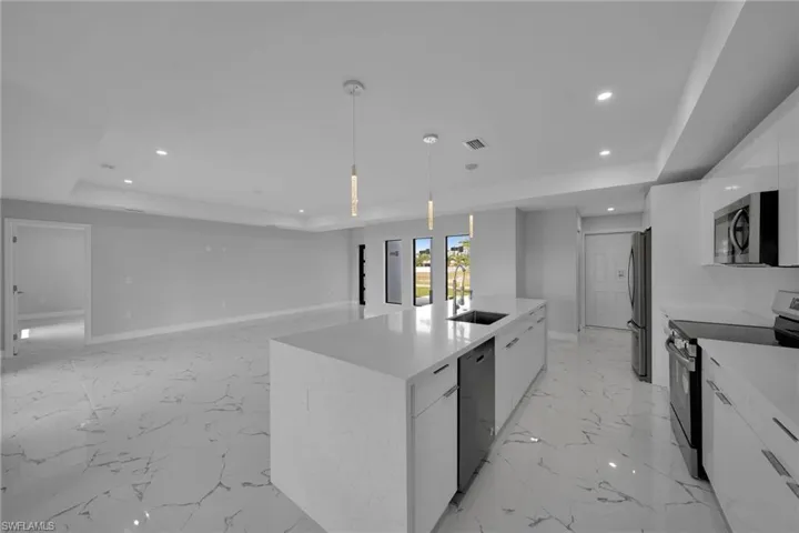 2926 NW 26th  TER, Cape Coral, FL 33993