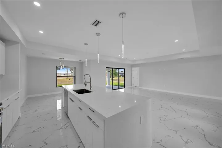 2926 NW 26th  TER, Cape Coral, FL 33993
