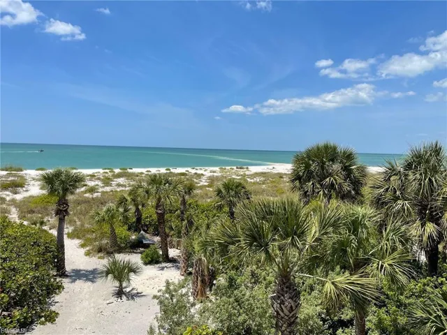 Beach Townhouse is located on