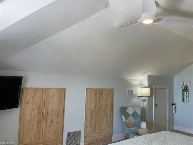 2nd Main Suite - 2nd Floor