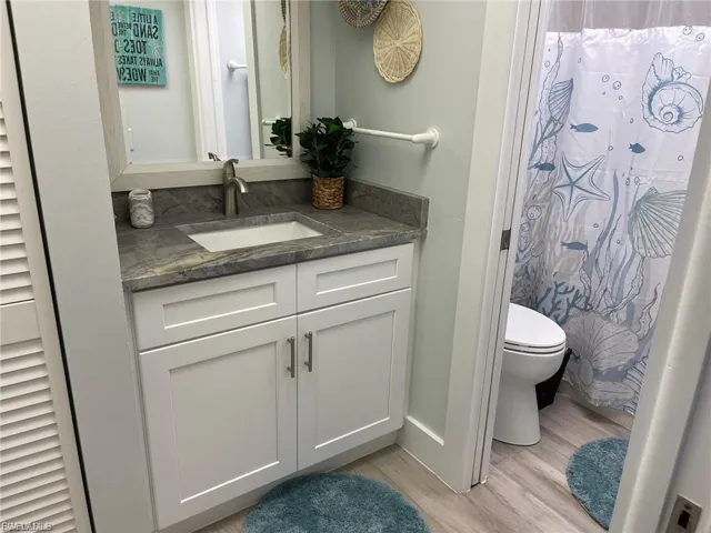 1st Floor Main Bath