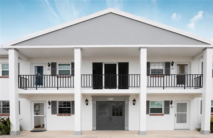 6771  Panther  LN, Fort Myers, FL 33919