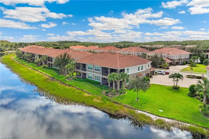 10261  Glastonbury  CIR, Fort Myers, FL 33913