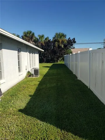 1103 Sw 48th Ter, Cape Coral, Florida 33914