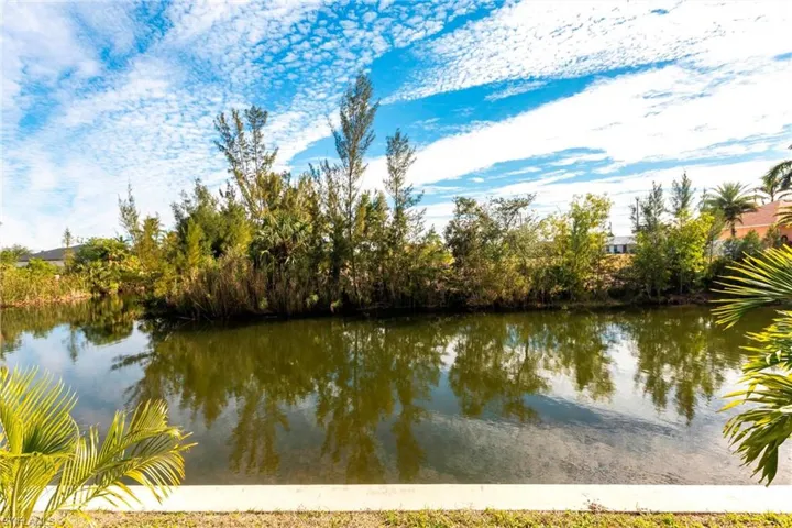 2131 SW 4th  CT, Cape Coral, FL 33991
