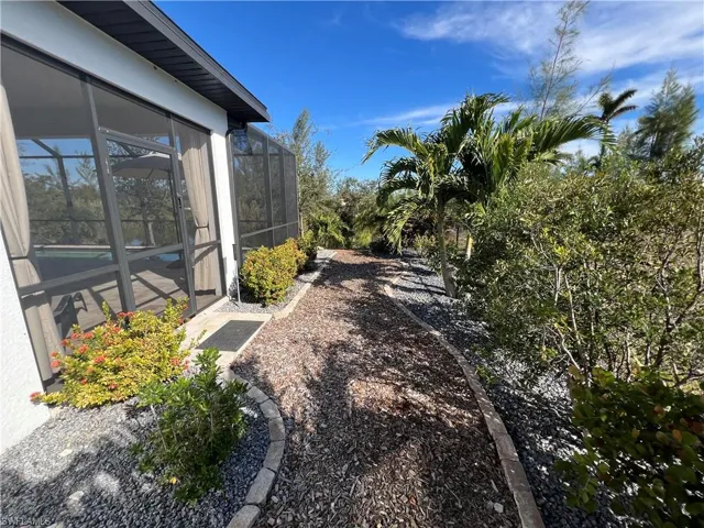 2131 SW 4th  CT, Cape Coral, FL 33991