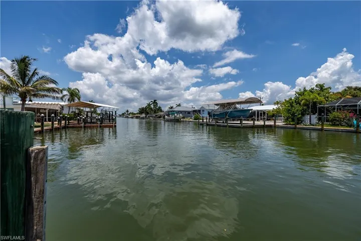 2452 York Rd, St. James City, Florida 33956