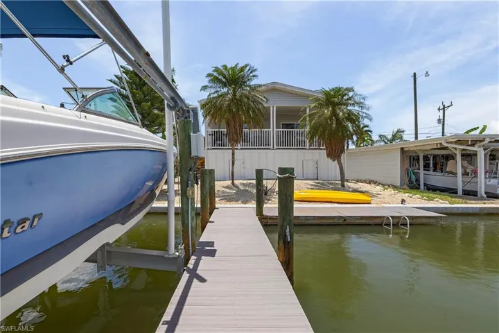 2452 York Rd, St. James City, Florida 33956