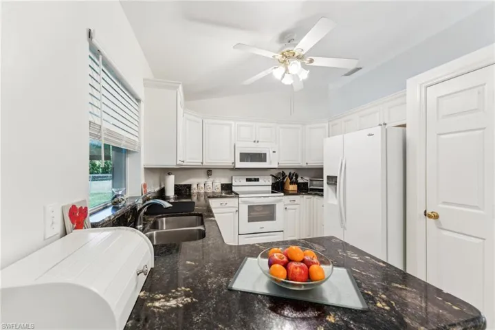 914 Sw 3rd Ave, Cape Coral, Florida 33991
