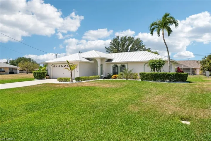914 Sw 3rd Ave, Cape Coral, Florida 33991