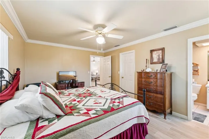914 Sw 3rd Ave, Cape Coral, Florida 33991