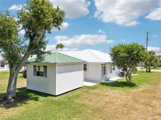 914 Sw 3rd Ave, Cape Coral, Florida 33991