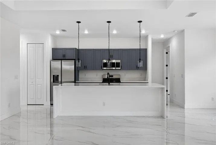 19370 Villanova Ave, Port Charlotte, Florida 33954