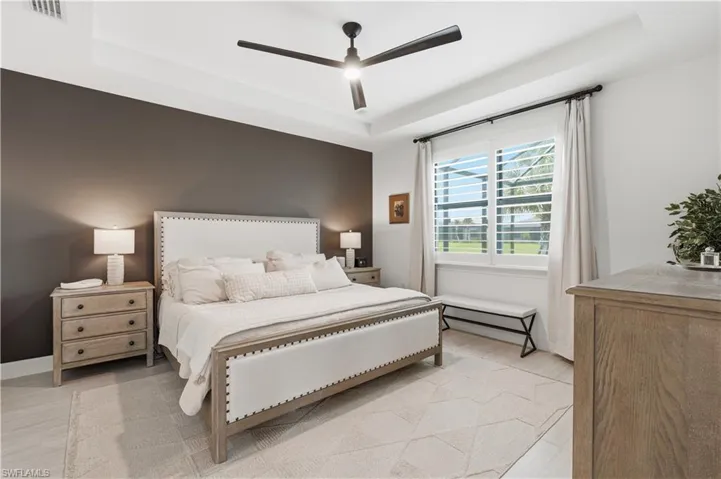 1940 Sierra Ct, Naples, Florida 34120