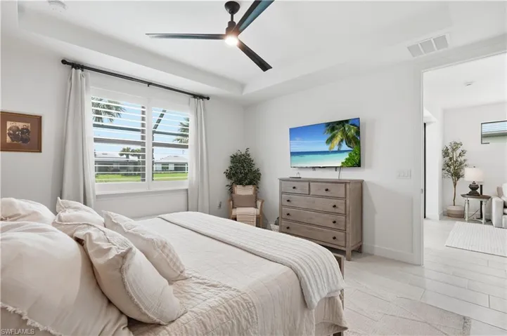 1940 Sierra Ct, Naples, Florida 34120