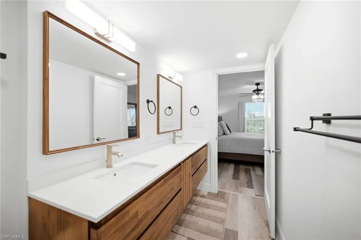 4200 Belair Ln 303, Naples, Florida 34103