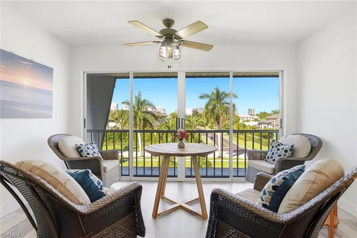 4200 Belair Ln 303, Naples, Florida 34103