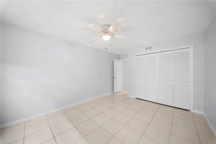 4807 Sunset Ct 405, Cape Coral, Florida 33904