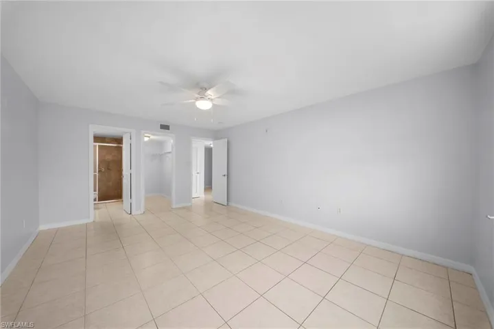 4807 Sunset Ct 405, Cape Coral, Florida 33904