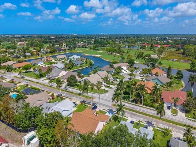 472  Saint Andrews  BLVD, Naples, FL 34113