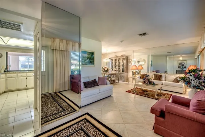 1907 Se 10th Ave, Cape Coral Fl 33990