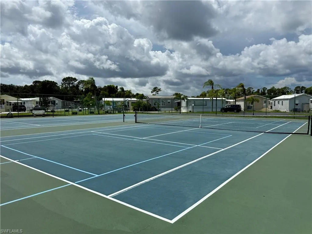 8559 Pepperwood DR, Estero, FL 33928,225059177