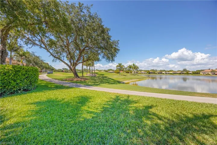 13046  Amberley  CT, Bonita Springs, FL 34135