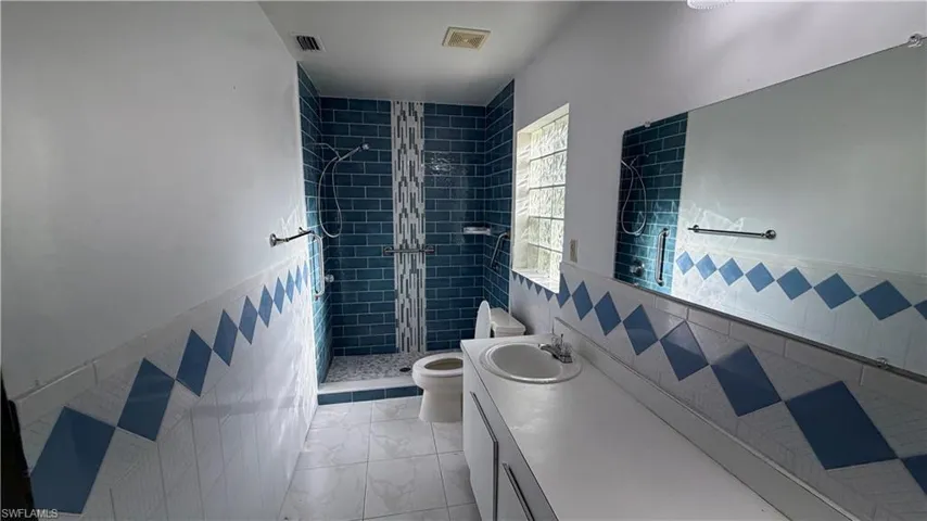 2815 Nw 26th Ter, Cape Coral, Florida 33993