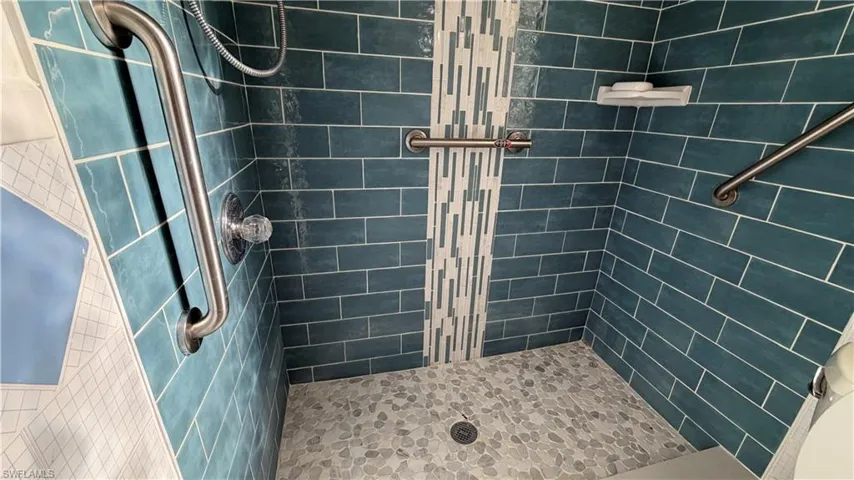 2815 Nw 26th Ter, Cape Coral, Florida 33993