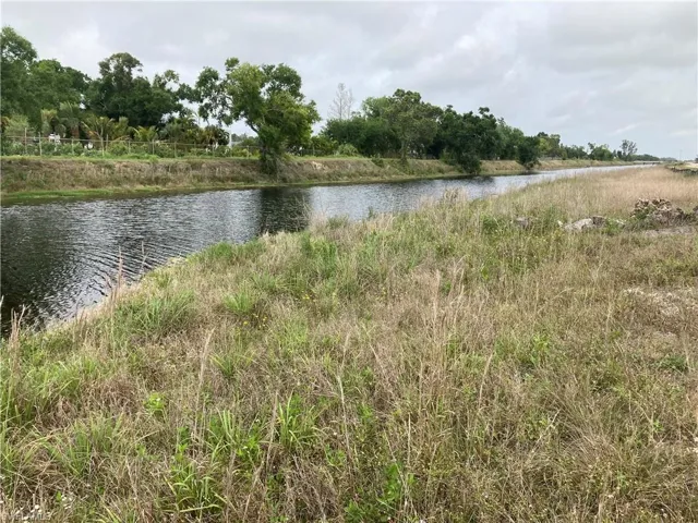 canal is adjacent to the front of the property