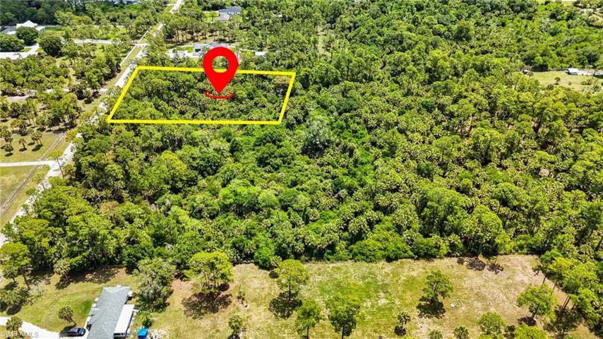 XXXX  12th NE AVE, Naples, FL 34120