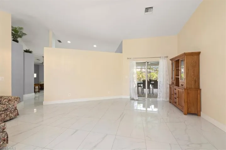 1619 13th Ter, Cape Coral, Florida 33991