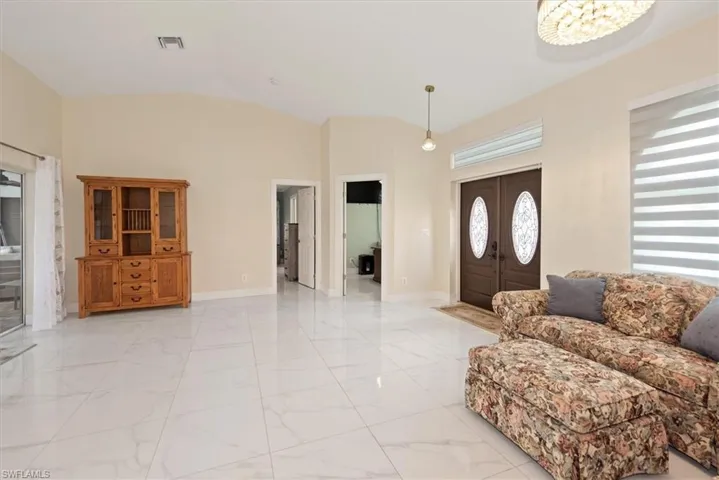 1619 13th Ter, Cape Coral, Florida 33991
