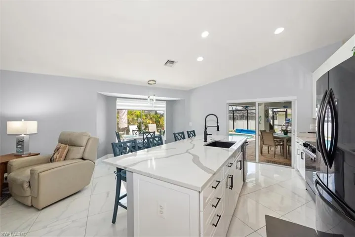 1619 13th Ter, Cape Coral, Florida 33991