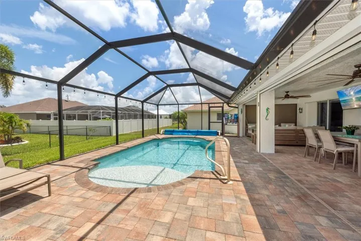 1619 13th Ter, Cape Coral, Florida 33991