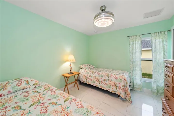 1619 13th Ter, Cape Coral, Florida 33991