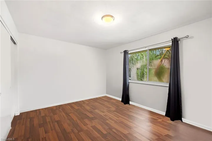 5406 16th Pl Sw E4, Naples, Florida 34116