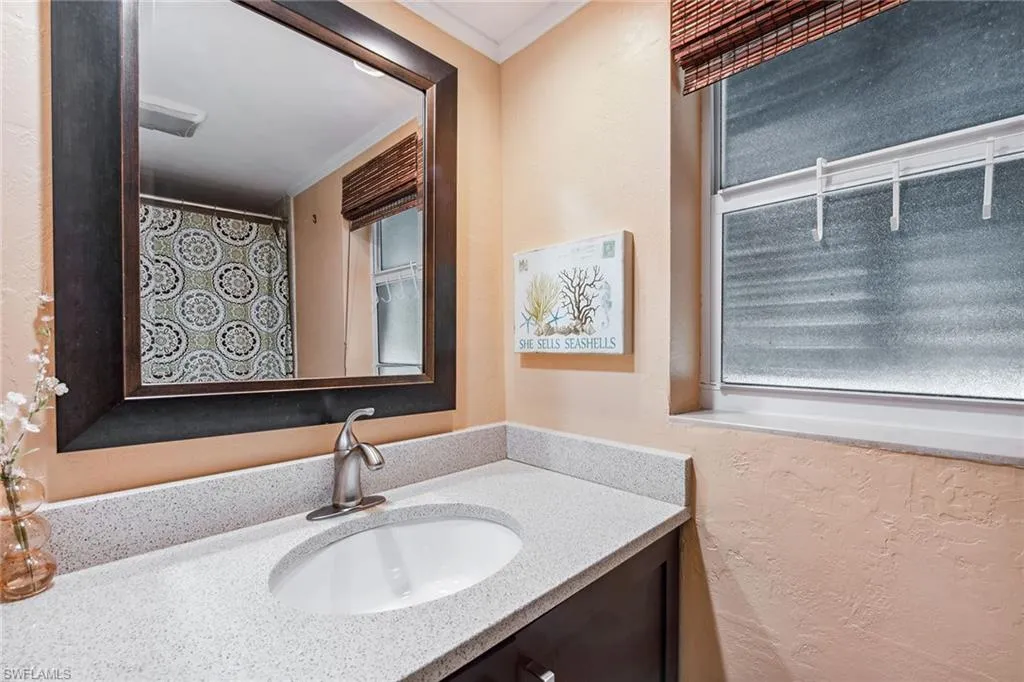 140 Landmark ST, Marco Island, FL 34145,224066217